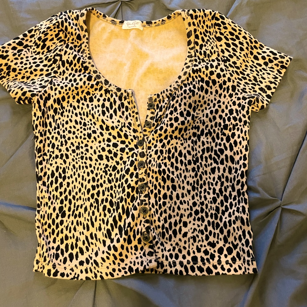 Pacsun cheetah print button up crop top